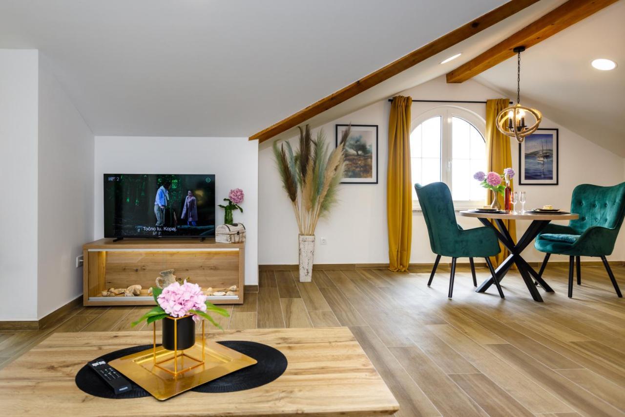 Apartmani Olea II Krk Krk Town Bagian luar foto